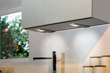 Светильник для освещения кухонных столешниц LD 8002 Светильник для освещения кухонных столешниц LD 8002