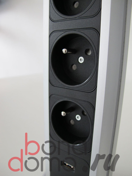 Встраиваемый блок розеток Move (Confurn, Германия) - заказное исполнение