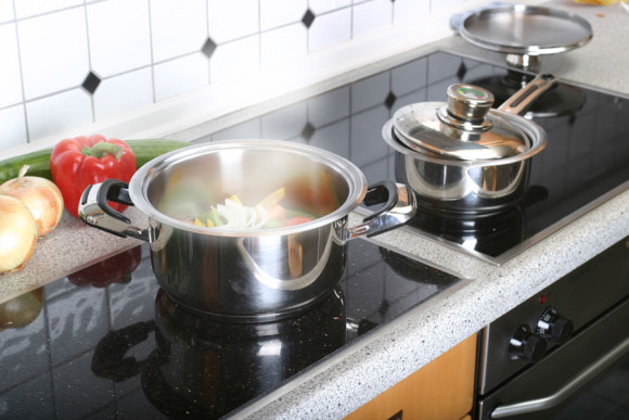 Гранитная подставка под горячее / разделочная поверхность - в интерьере кухни, фото 2