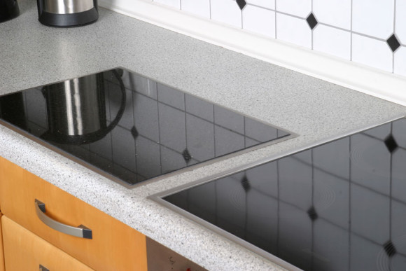 Гранитная подставка под горячее / разделочная поверхность - в интерьере кухни, фото 3