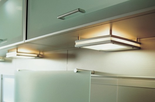 Мебельный светильник для освещения кухонных столешниц Quadrino (Wipo, Германия)
