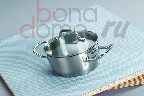 Противоскользящие коврики Agoform - препятствуют сдвиганию посуды внутри ящика при его движении Противоскользящие коврики Agoform - препятствуют сдвиганию посуды внутри ящика при его движении