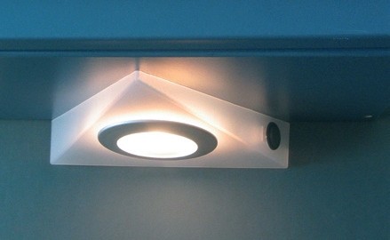 Светильник для освещения кухонных столешниц DHL-T (Wipo, Германия)