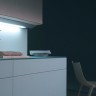 Светильник с розетками для освещения кухонных столешниц Futuris - в интерьере